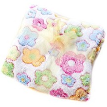 Floral Crib Bedding for Your Baby thumbnail